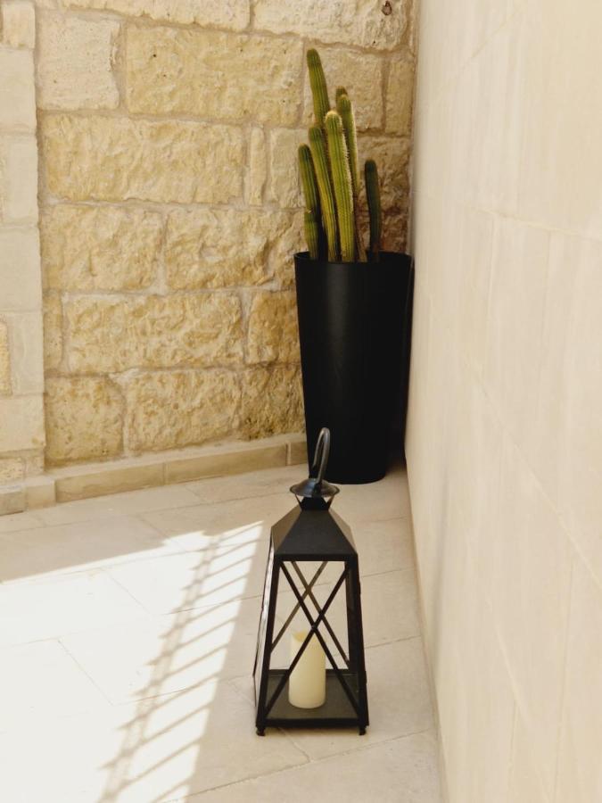 Villa Casa Dante Deliziosa Casa A Due Passi Dal Centro à Lecce Extérieur photo