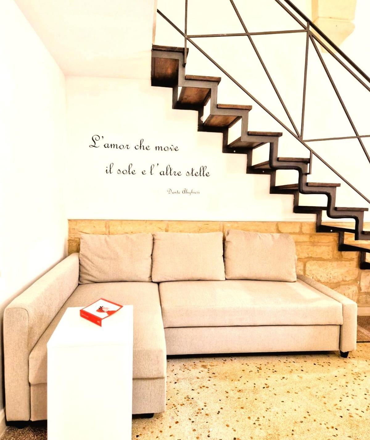 Villa Casa Dante Deliziosa Casa A Due Passi Dal Centro à Lecce Extérieur photo