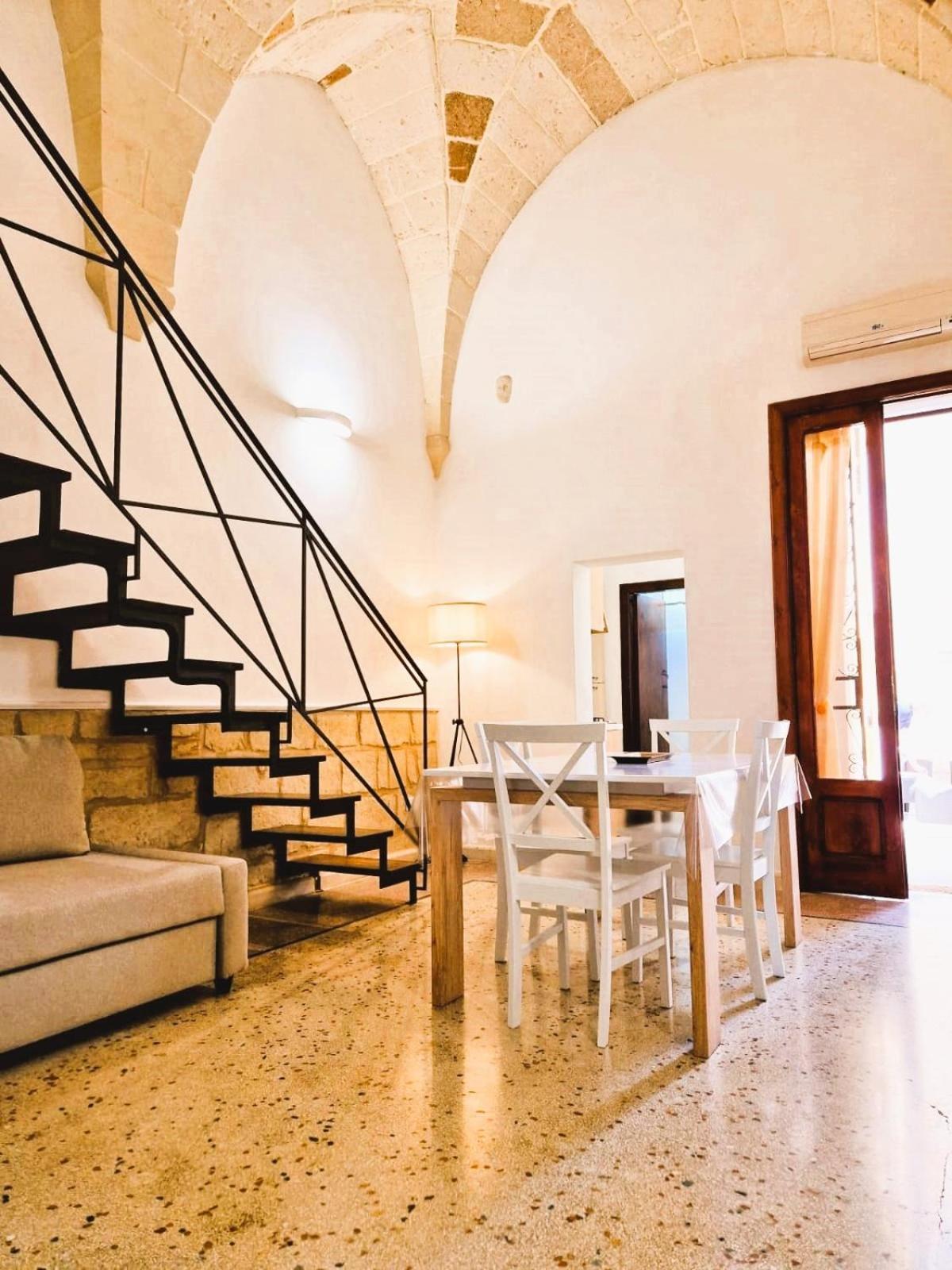 Villa Casa Dante Deliziosa Casa A Due Passi Dal Centro à Lecce Extérieur photo