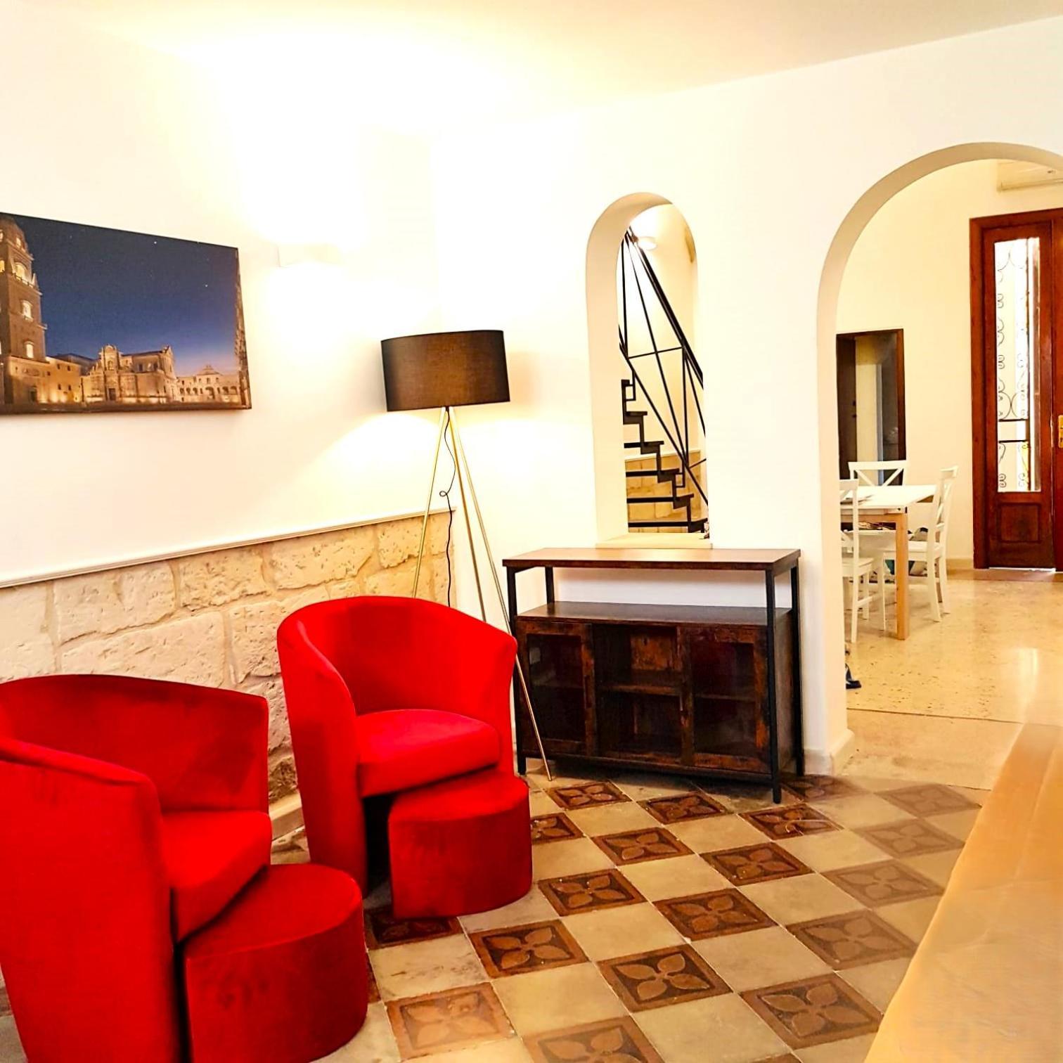 Villa Casa Dante Deliziosa Casa A Due Passi Dal Centro à Lecce Extérieur photo